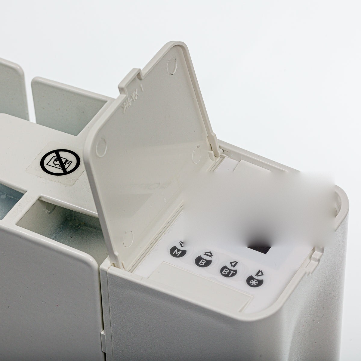 Radiador de inercia fluida conectado por Bluetooth, 1000W